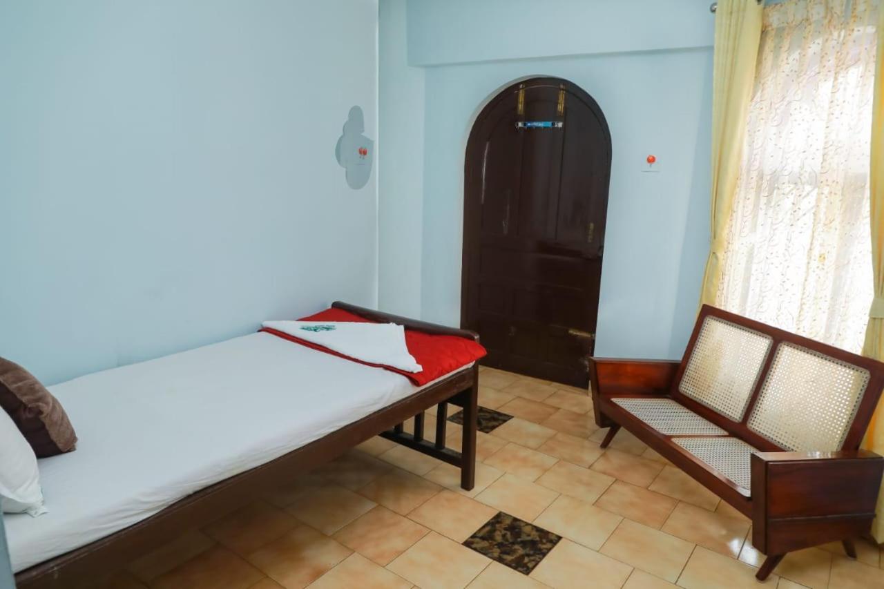 Bob Leisure Hotel Ooty Bagian luar foto