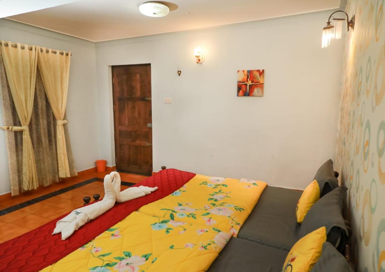 Bob Leisure Hotel Ooty Bagian luar foto