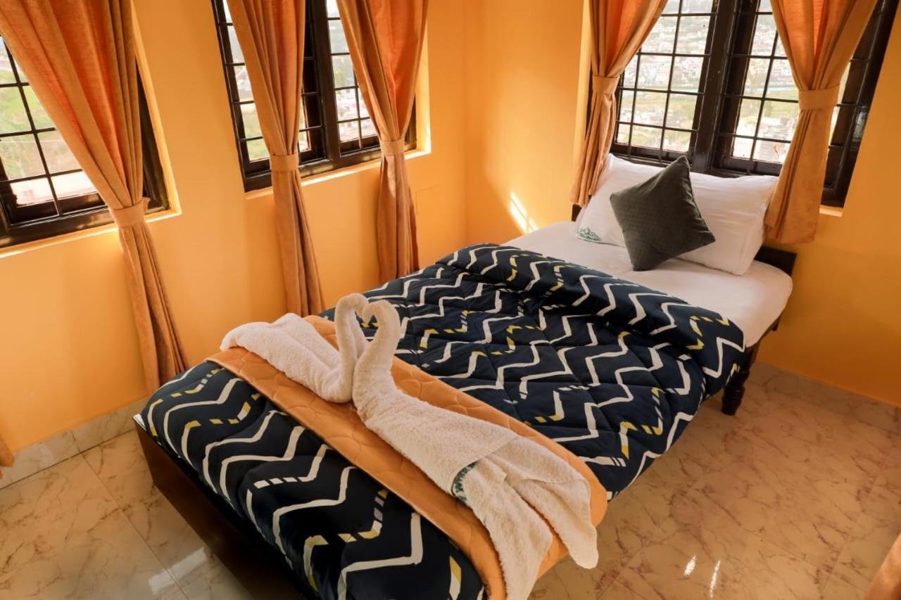 Bob Leisure Hotel Ooty Bagian luar foto